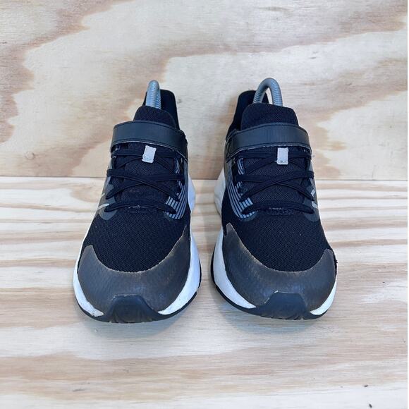 New Balance-Rave Run v2 Bungee-Sneakers-Black/Gray-kids Big Unisex -5M -YTRAVBW2 - Picture 2 of 9